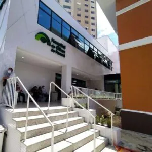 hospital-de-olhos-do-parana-4
